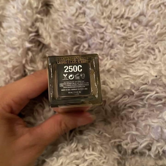 Anastasia Beverly Hills Luminous Foundation - Picture 3 of 4